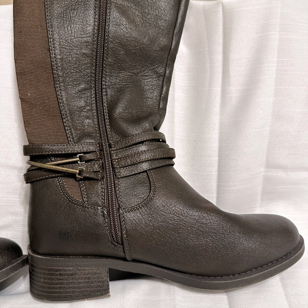 Knee high women’s riding boots | size 8.5